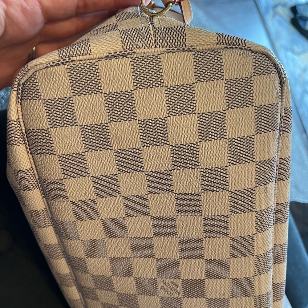 Louis Vuitton Neverfull MM - Picture 3 of 16